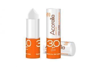 Bálsamo labial solar SPF30, de Acorelle