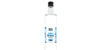 Agua de mar en botella de vidrio, de Sol Natural